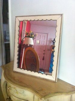 Vintage scalloped edge mirror size 23 1/2" x 19"