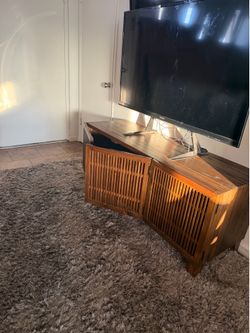 Coffee Table/Tv Stand