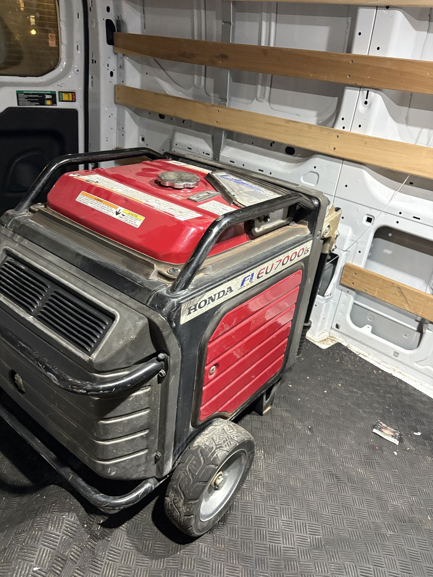 7000 Watt Honda Generator 