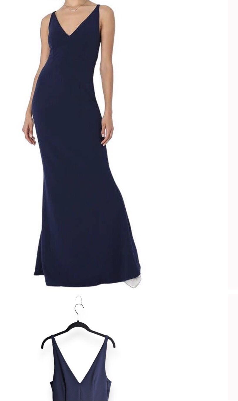 Lulu’s Dress Navy Blue V Neck Size M Elegant Look For A Party