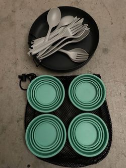 Camping stuff 4 camping bulls 4 camping plates and plastic silverware