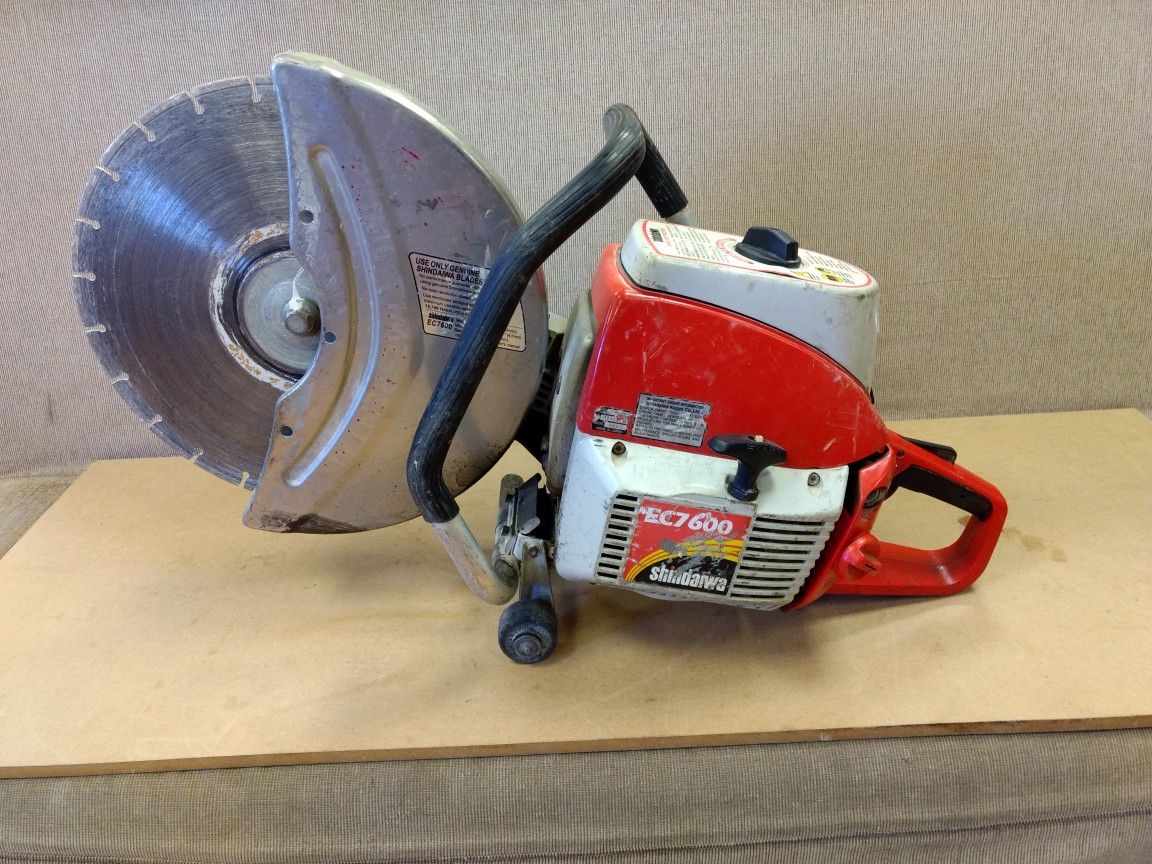 Shindaiwa EC7600 14" 73.5cc Concrete Saw
