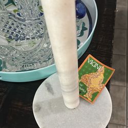 Marble•••  kitchen/bath paper towel holder 12.5 in - white marble.