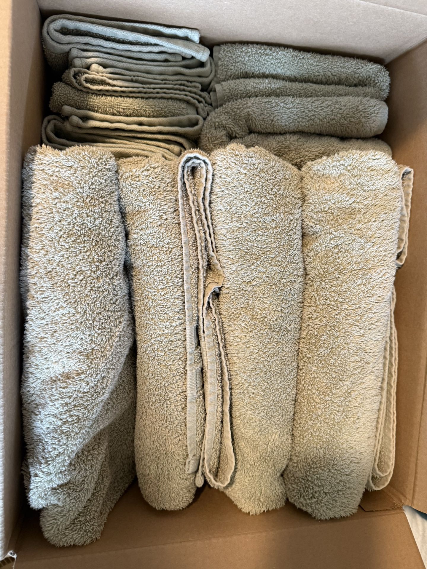 Sage Green Wamsutta Bathroom Set