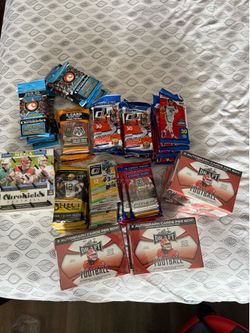 Bulk Sealed Wax Sports Cards (Basketball, Football, College Football)