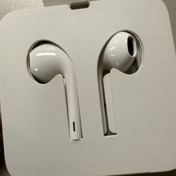 Apple EarPods Headphones