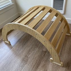 Premium Wooden Rocker Pickler Climber