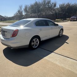 2009 Lincoln MKS