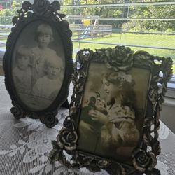$25.00 - Vintage & Victorian Inspired Picture Frames With Embosed Roses Design Accents!  The Weston Gallery (Wilton Industries) Cast Metal/Like New!