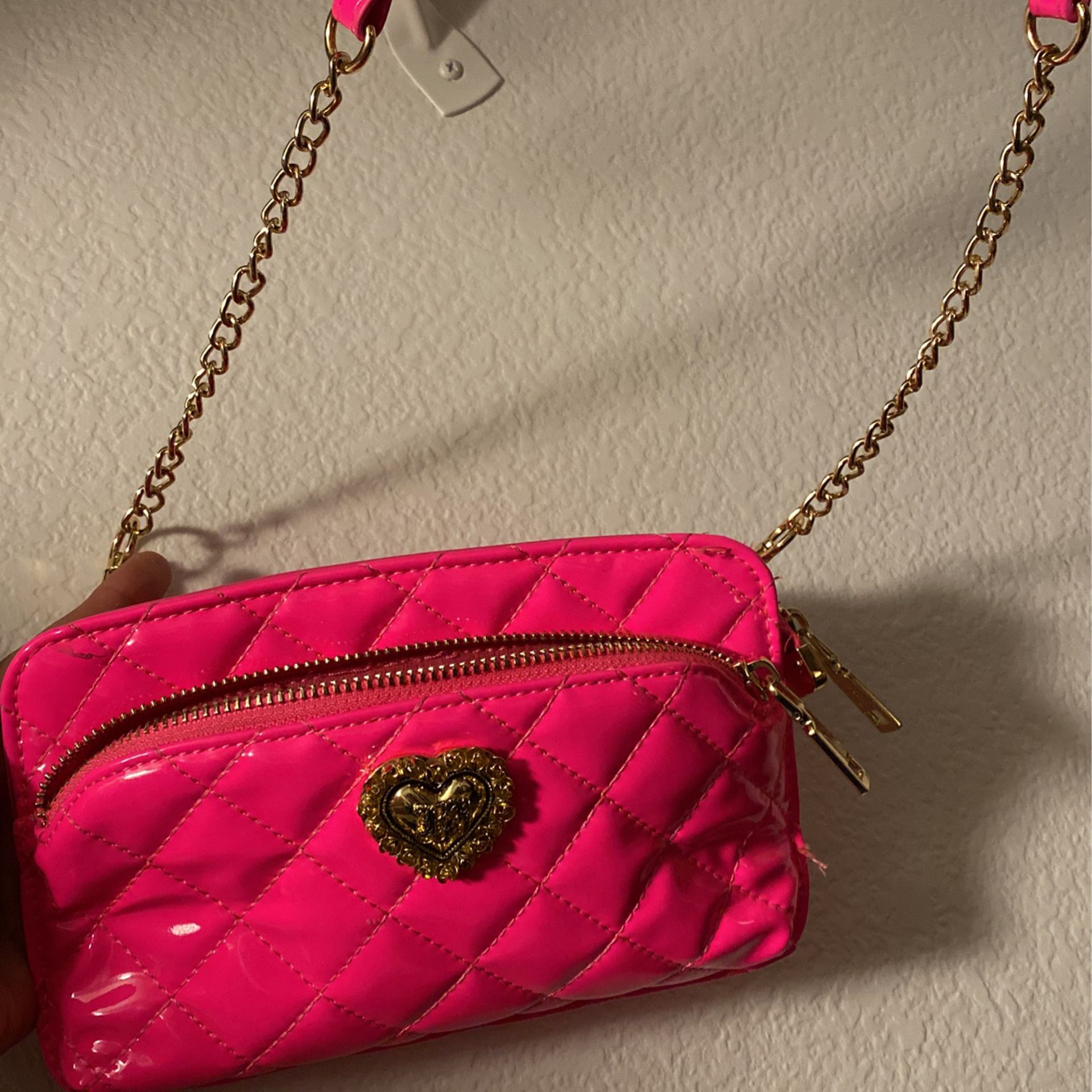 Neon Pink Betsey Johnson Bag for Sale in Henderson, NV - OfferUp