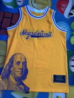 Sky’s da Limit Jersey size Large