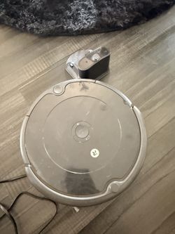 Roomba vacuum
