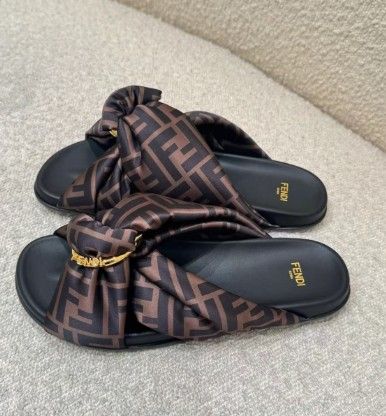 Cool slippers