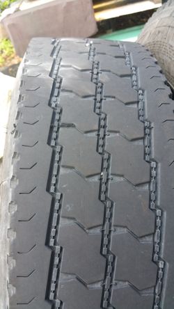 Used 245-70R19.5