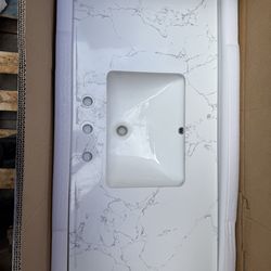 Brand new Montary 43×22 Bathroom Stone Vanity Carrara Gold Sintered Stone Top Single Faucet Hole $175 N301