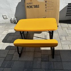 Children’s Picnic Table (Lifetime Brand)