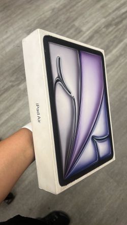 iPad air M3  128gb WiFi only