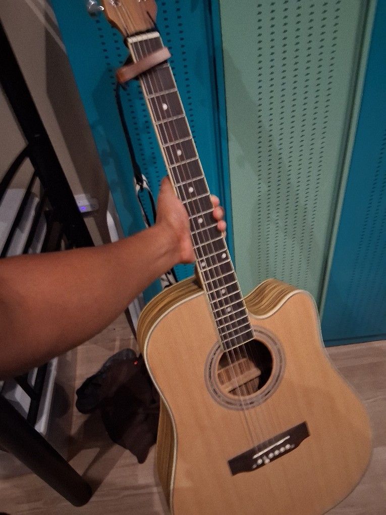 Guitar
