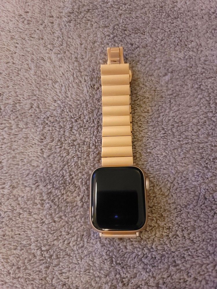 IPHONE series 5 40mm