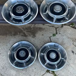 67 Dodge Charger Oem 14in Hub Caps