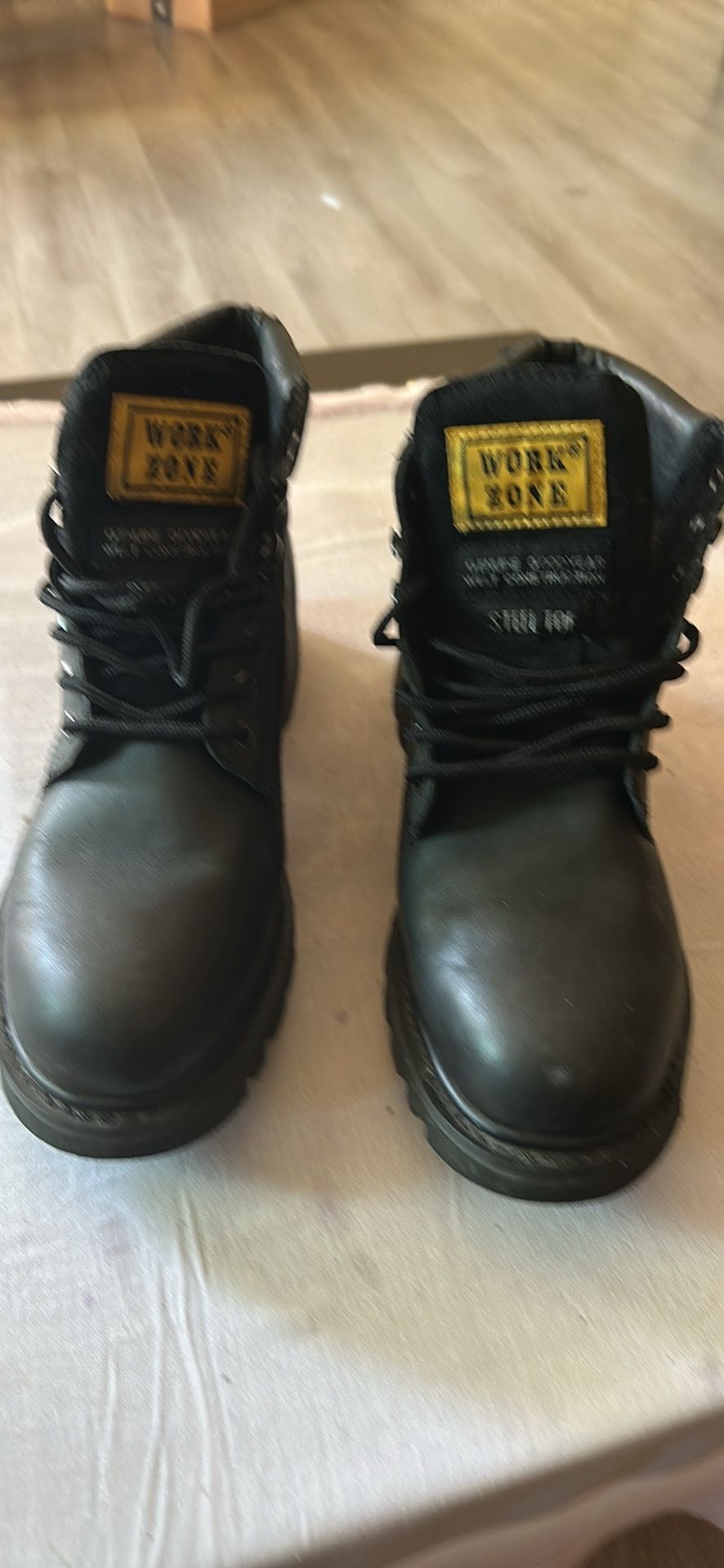 Work Zone Steel Toe Men’s Boots Like New Size 11