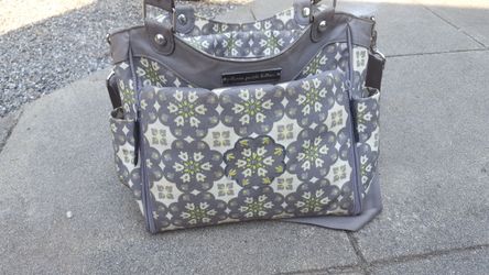 Petunia pickle bottom diaper bag