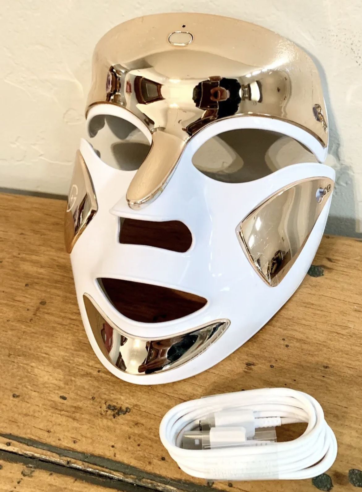 Dr Dennis Gross LED face Mask 