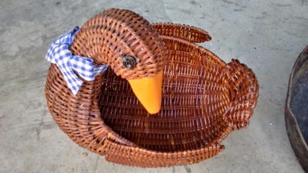 Vintage Character Mini Baskets.