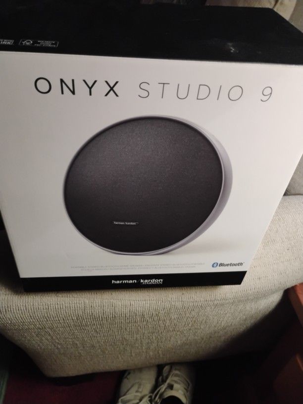 ONYX Studio 9 Brand New In The Box