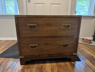 Henredon Chest Antique