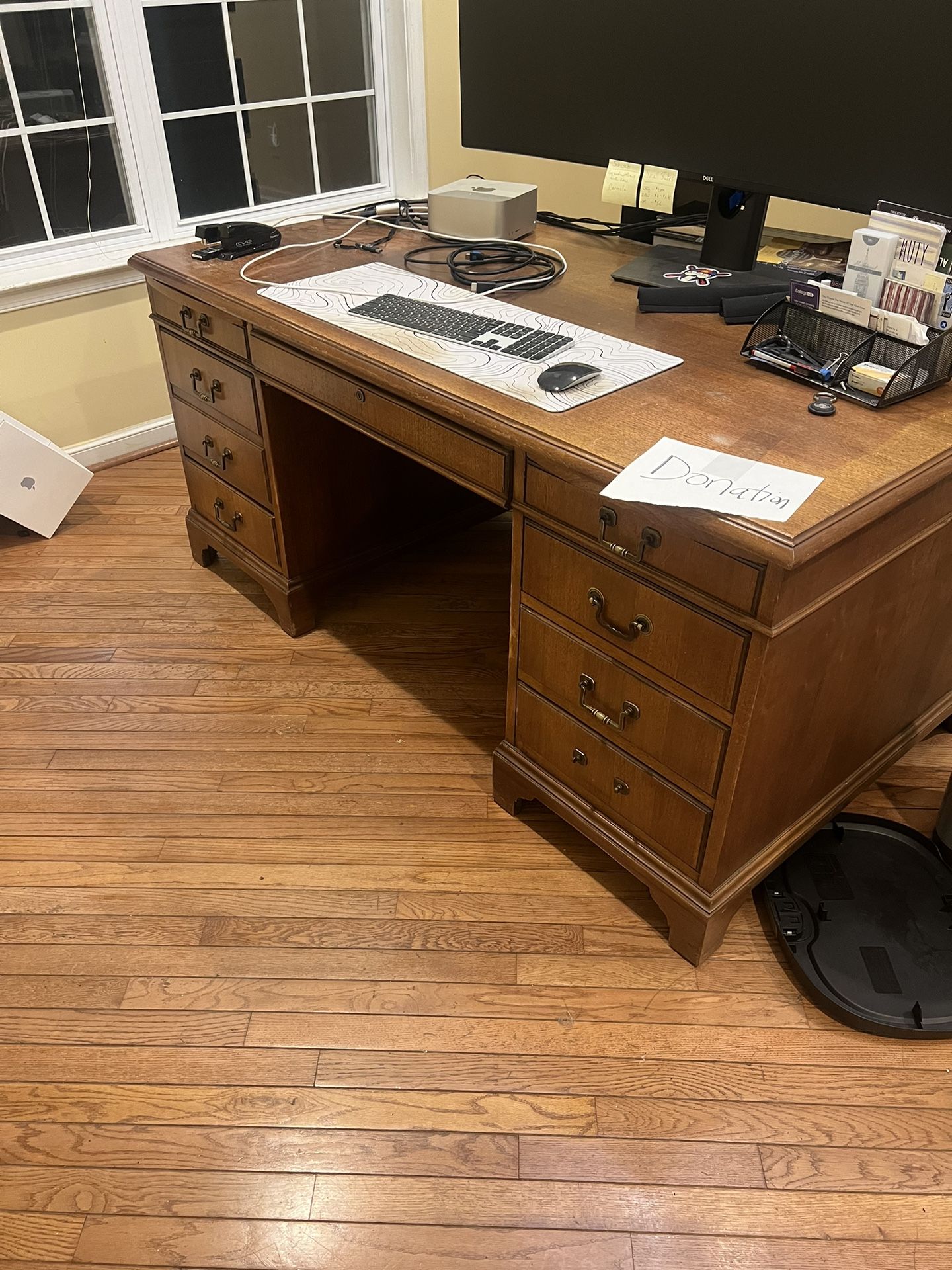 Heavy light wood desk in good shape p/u in Willow Grove Pa