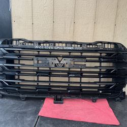 2022 2023 2024 GMC SIERRA 1500 FRONT GRILLE OEM USED 