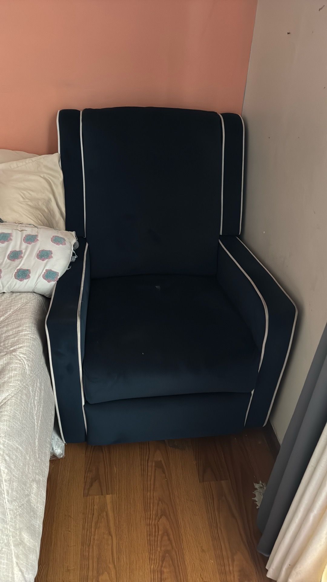 Rocking couch
