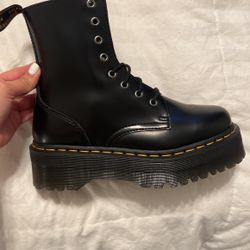 DOC MARTEN JADEN BOOT