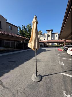 Outdoor Patio Umbrella