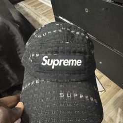 Supreme Hat 