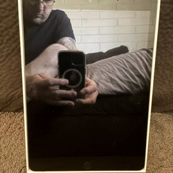 iPad 9th generation 64gb Great Condition