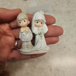 Precious Moments Vintage Figurine 