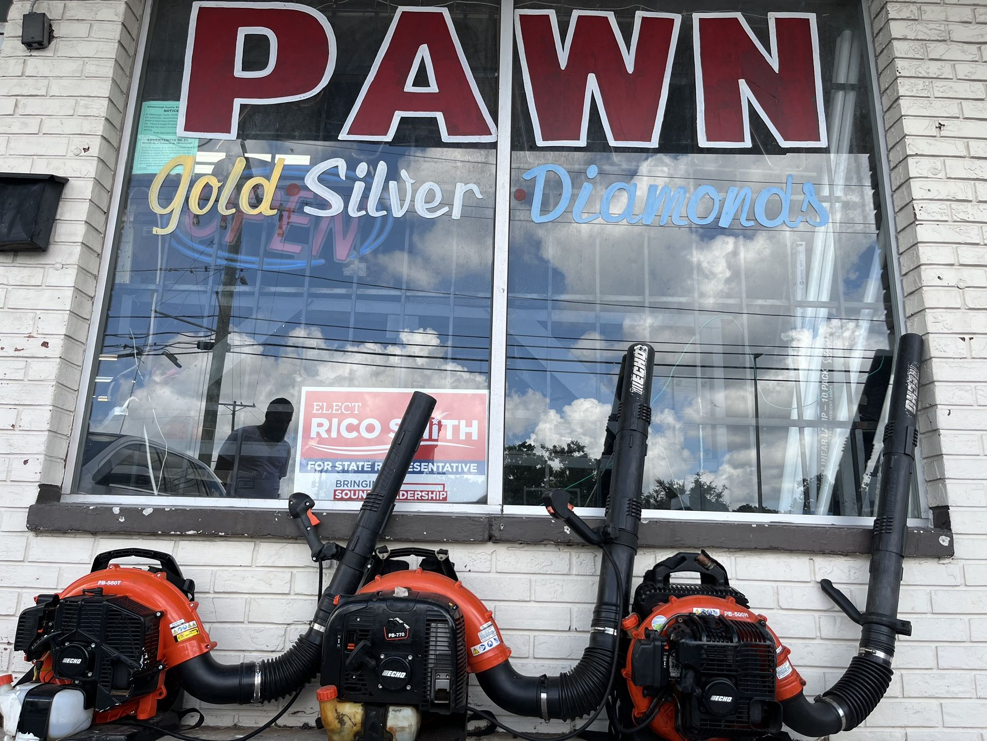 ECHO LEAF BLOWERS 