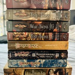 8 DragonLance Books Lot