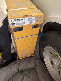 Diakin FDMQ18RVJU Ducted fan coil Unit