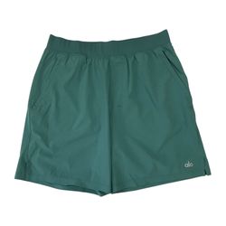 Alo Yoga Repetition Flex Shorts Mens Medium M Green Unlined 7” Inseam Running