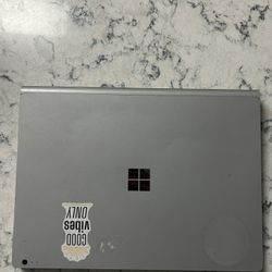 Microsoft Surface Book 2 