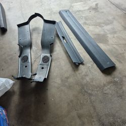 1991 Chevy, Silverado.
Back panels