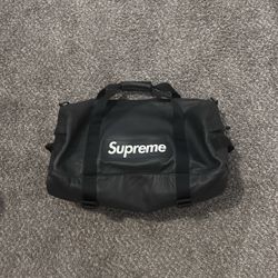 Supreme X Nike Duffel 