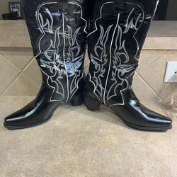 NEW Faux Leather Black Boots with White Threading 
