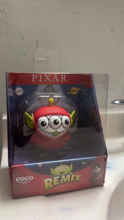 Pixar Alien Remix Coco Figure #04