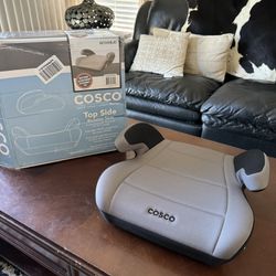 New Cosco Backless Booster Car Seat
