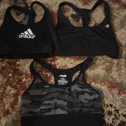 black sports bras