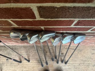 Titleist T250 iron set